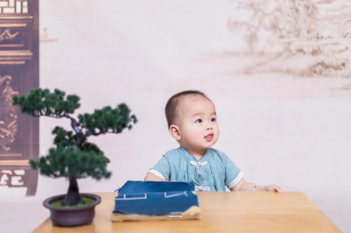 双鸭山宝宝腿纹不对称怎么办